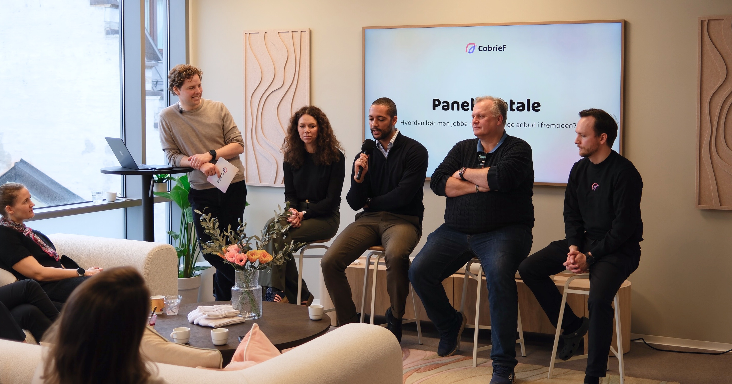 Breakfast Seminar: How Should You Work with Public Tenders in the Future?